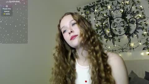 Snapshot of mandymilson chatting on October 2, 2025, 7:10 pm Mandy online show from October 2, 2025, 7:10 pm