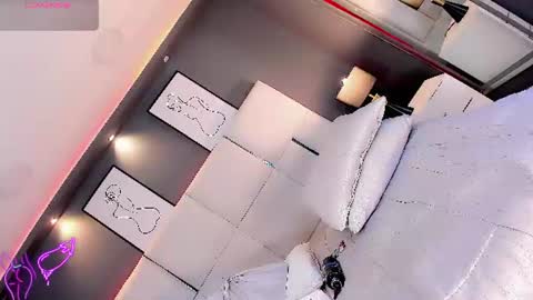 manellyksparklee online show from July 6, 2026, 1:30 pm