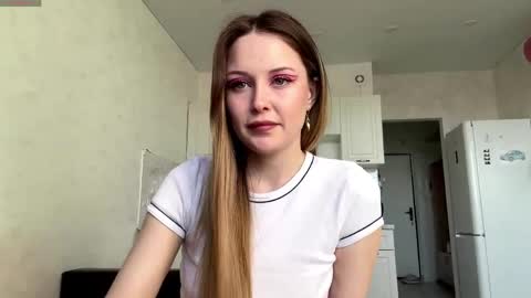 Hey there my name is Sarah online show from May 17, 2026, 1:29 pm
