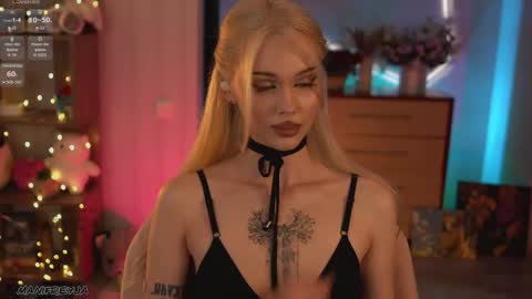 Amelie online show from April 29, 2026, 5:41 pm