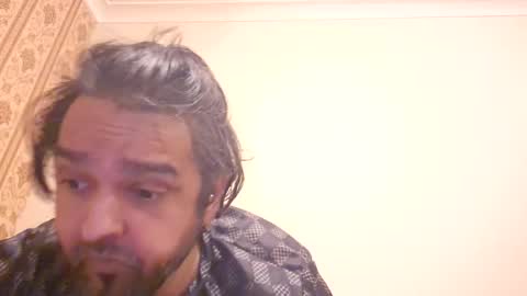 Snapshot of manny501984 chatting on April 6, 2026, 12:41 am manny501984 online show from April 6, 2026, 12:41 am