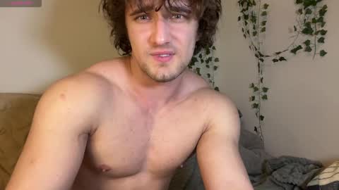 Snapshot of manolein chatting on March 8, 2026, 11:41 pm manolein online show from March 8, 2026, 11:41 pm
