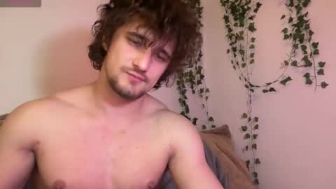 Snapshot of manolein chatting on March 18, 2026, 11:41 pm manolein online show from March 18, 2026, 11:41 pm