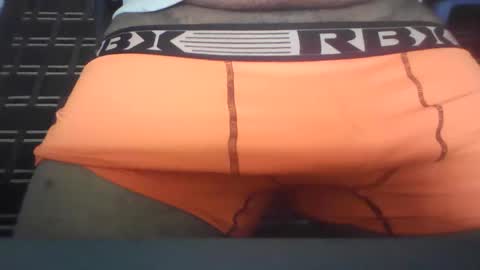 manoman193 online show from April 18, 2026, 7:34 am