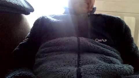 Snapshot of manpower2012 chatting on December 23, 2024, 9:05 am Manpo online show from December 23, 2024, 9:05 am