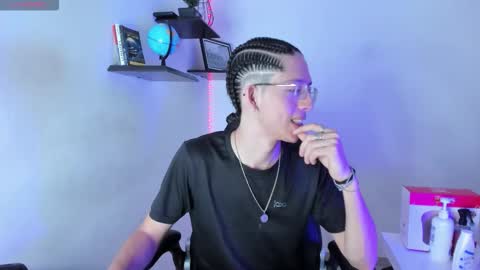 Snapshot of manu_vera8 chatting on November 6, 2025, 11:26 pm Manuel online show from November 6, 2025, 11:26 pm