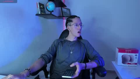 Snapshot of manu_vera8 chatting on November 9, 2025, 1:48 am Manuel online show from November 9, 2025, 1:48 am