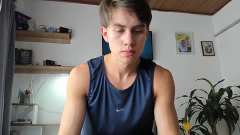 manucute 23  online show from February 11, 2026, 4:23 pm