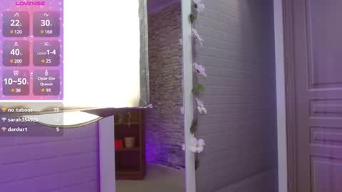 Snapshot of manue_bela chatting on February 28, 2025, 2:20 pm Angela online show from February 28, 2025, 2:20 pm