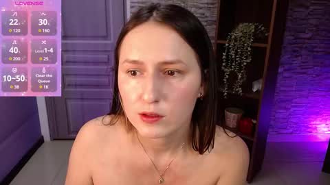 Snapshot of manue_bela chatting on March 9, 2025, 9:02 am Angela online show from March 9, 2025, 9:02 am