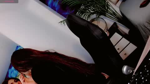 Snapshot of manuela_kingsley chatting on February 10, 2025, 11:46 am Manuela Kingsley online show from February 10, 2025, 11:46 am