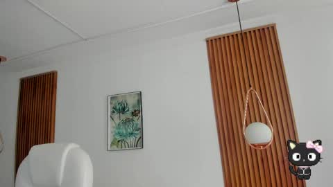 Manuela Miller           online show from April 12, 2026, 8:36 pm