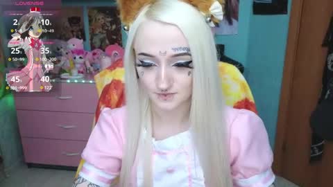 Manuela online show from May 22, 2026, 8:58 pm
