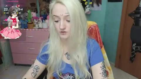 Manuela online show from July 10, 2026, 6:10 pm