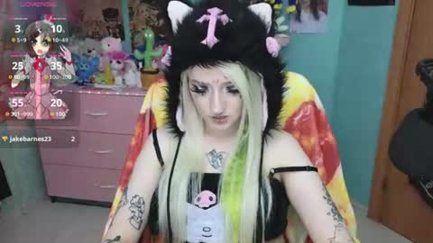 Manuela online show from July 15, 2026, 8:14 pm