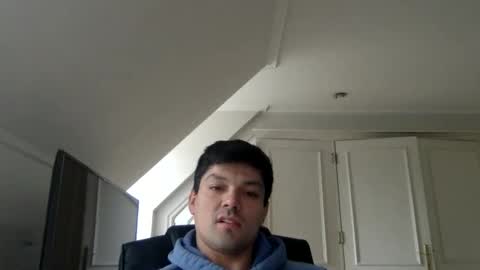 manuelgasdcon online show from September 26, 2025, 7:51 pm