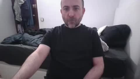 manuserita online show from March 30, 2026, 6:42 pm