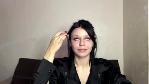 Snapshot of manya_money chatting on June 24, 2026, 6:29 pm Polly online show from June 24, 2026, 6:29 pm