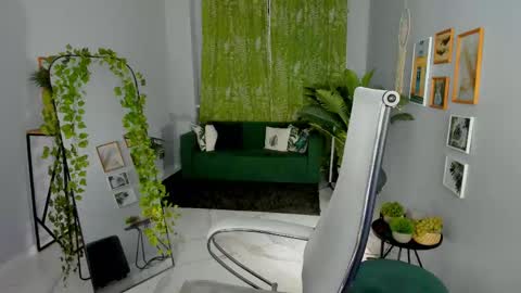 Snapshot of maoqibeverly chatting on May 7, 2026, 8:20 am Maoqi online show from May 7, 2026, 8:20 am