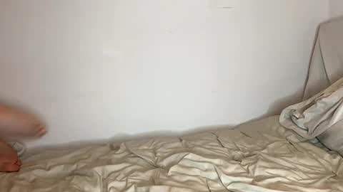 Snapshot of maplefroggy chatting on December 26, 2024, 12:25 am Maple online show from December 26, 2024, 12:25 am