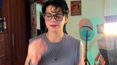 mar_alexis online show from April 24, 2026, 4:09 pm