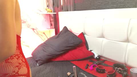 Mara  online show from February 4, 2026, 4:07 am