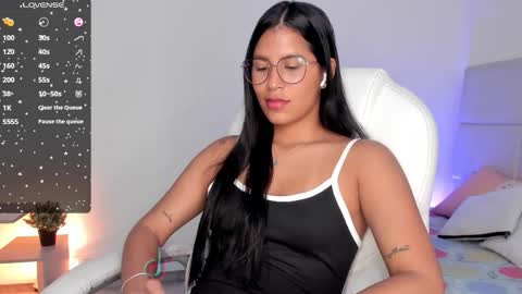 Mara online show from September 25, 2025, 8:45 pm