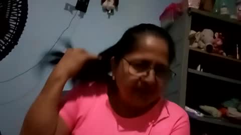 Snapshot of marce_ros_ chatting on December 25, 2024, 11:53 pm Marce Ros online show from December 25, 2024, 11:53 pm