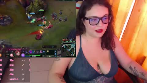 marcela2101 online show from March 11, 2025, 9:15 pm