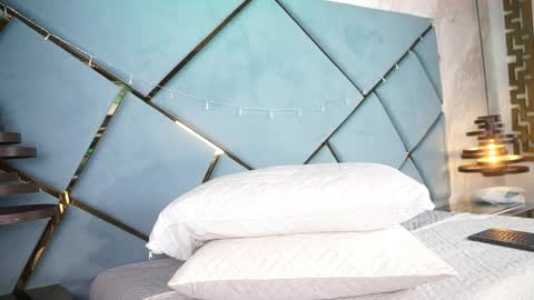 marcela_rojas online show from May 23, 2026, 11:36 am
