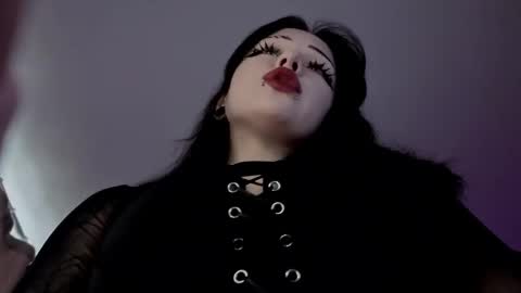 Lady Marceline online show from May 30, 2026, 7:27 am