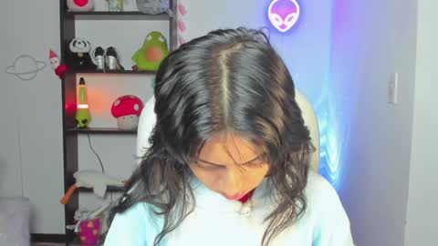 Snapshot of marcelinegh chatting on December 12, 2024, 10:56 am Marceline online show from December 12, 2024, 10:56 am