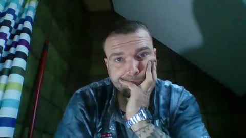 marcher1234 online show from April 3, 2026, 5:22 pm