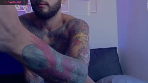 marco_allison43 online show from January 23, 2025, 3:43 pm