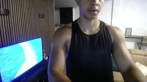 Snapshot of marco_striker chatting on June 1, 2026, 1:35 pm Marco online show from June 1, 2026, 1:35 pm