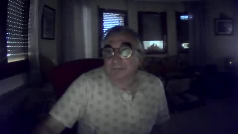 marcos260526 online show from July 3, 2026, 5:41 pm