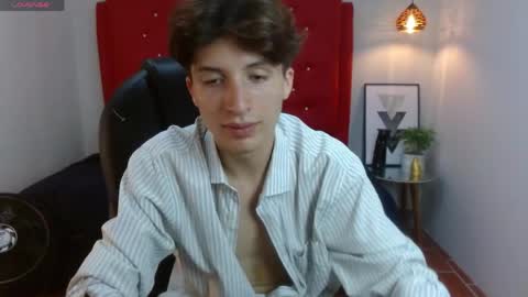 marcoviolet online show from June 1, 2026, 7:37 pm