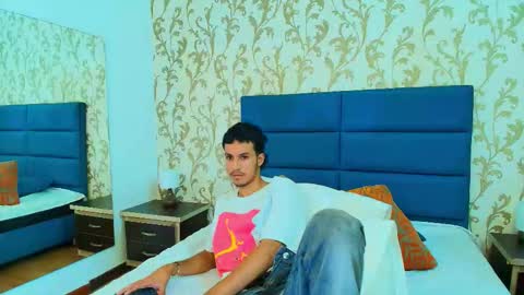 Snapshot of marcus_jeron chatting on October 4, 2025, 6:44 am marcus_jeron online show from October 4, 2025, 6:44 am