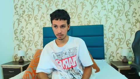 Snapshot of marcus_jeron chatting on October 9, 2025, 4:32 am marcus_jeron online show from October 9, 2025, 4:32 am