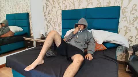 Snapshot of marcus_jeron chatting on October 22, 2025, 9:42 am marcus_jeron online show from October 22, 2025, 9:42 am