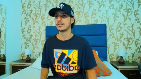 Snapshot of marcus_jeron chatting on November 5, 2025, 10:10 pm marcus_jeron online show from November 5, 2025, 10:10 pm