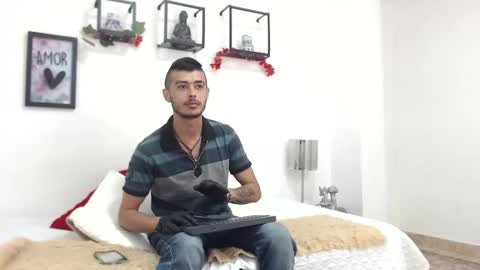 Snapshot of marcus_or_ chatting on September 11, 2025, 12:27 pm marcus_or_ online show from September 11, 2025, 12:27 pm