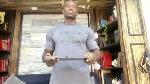 Marcusssss online show from February 17, 2026, 12:56 pm