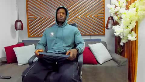 Snapshot of marcusblack_ chatting on May 9, 2026, 1:38 pm Marcusssss online show from May 9, 2026, 1:38 pm