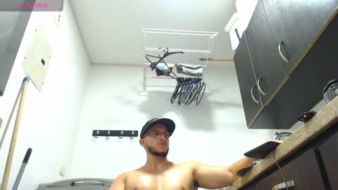 Snapshot of marcusmilarc chatting on January 20, 2025, 3:15 am online show from January 20, 2025, 3:15 am