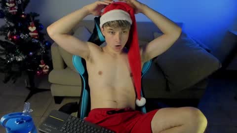 Snapshot of marcussmit chatting on December 24, 2024, 12:00 am Marcus online show from December 24, 2024, 12:00 am