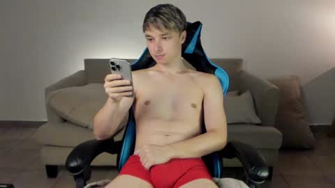 Snapshot of marcussmit chatting on January 8, 2025, 9:23 pm Marcus online show from January 8, 2025, 9:23 pm