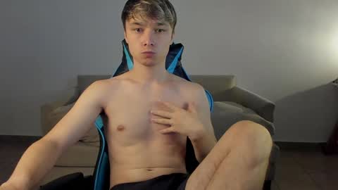 Snapshot of marcussmit chatting on January 20, 2025, 6:43 pm Marcus online show from January 20, 2025, 6:43 pm