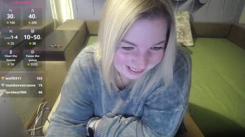 Snapshot of margaret_gem chatting on December 4, 2024, 11:46 pm margaret gem online show from December 4, 2024, 11:46 pm