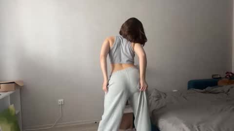 Alex and Jane online show from April 18, 2026, 7:01 am